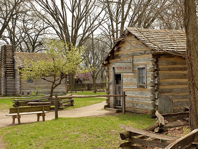 Lincoln's New Salem: Where young Abe honed his skills. It's like Colonial Williamsburg, but with 100% more future presidents and 100% fewer powdered wigs.