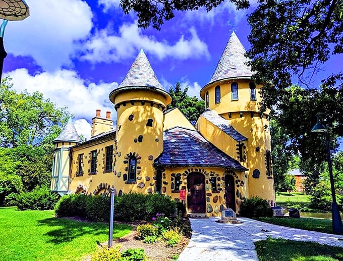 Curwood Castle: Proof that sometimes, a writer's imagination can literally become larger than life. And much, much yellower.