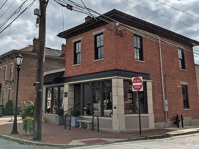 Window shopping never looked so tempting! Pistacia Vera's sleek storefront offers a tantalizing glimpse into a world of buttery, flaky perfection.