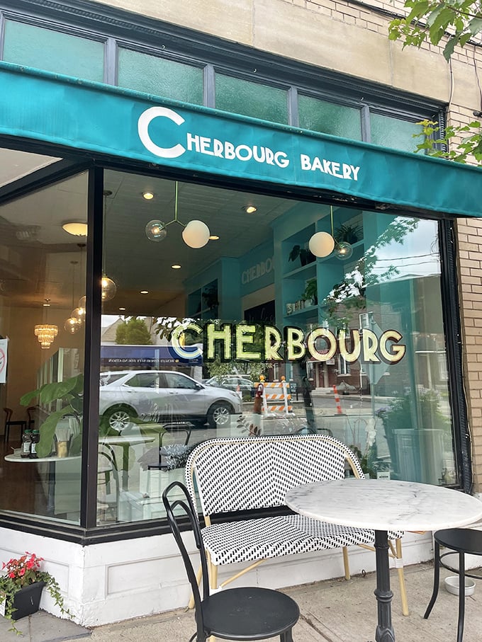 Cherbourg Bakery: Gluten-free never looked so chic! This Parisian-inspired cafe is serving up 'ooh la la' without the 'oh no, I can't eat that.'