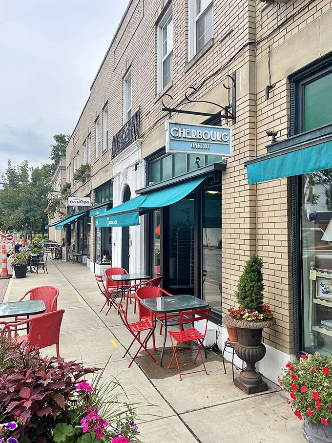 Teal awnings and outdoor seating? It's like a slice of Paris landed in Ohio. Cherbourg proves gluten-free can be magnifique!