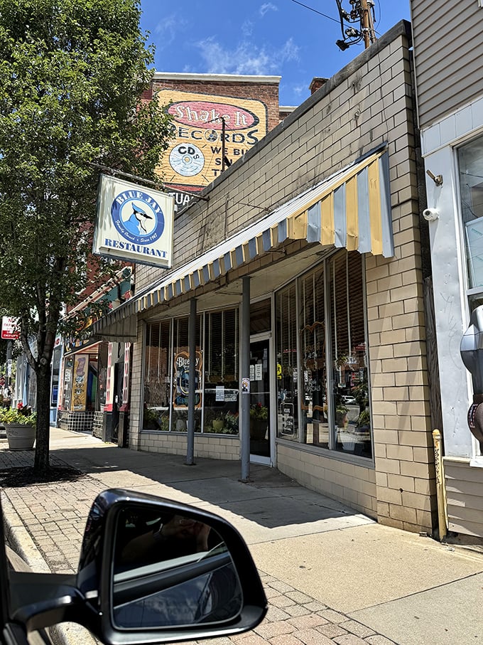 Blue Jay Restaurant: A slice of chili heaven since 1967! This charming spot proves that not all superheroes wear capes – some wear aprons.