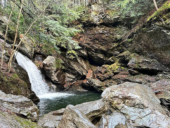 Who needs a sound machine when you've got Bingham Falls? This natural white noise generator comes with a view that beats any screensaver.