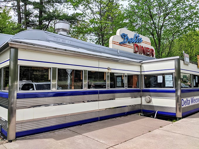 Chrome, neon, and nostalgia on a plate. It's like the 1950s and comfort food had a beautiful, shiny baby.