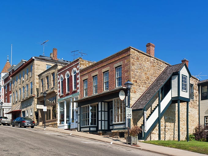 Mineral Point: Cornish pasties and limestone buildings? It's like the Cotswolds took a Midwest vacation and decided to stay.