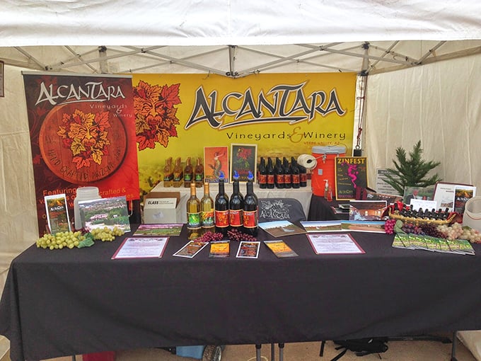 Alcantara on tour! This colorful booth is bringing a taste of Arizona wine country to the masses, one pour at a time.