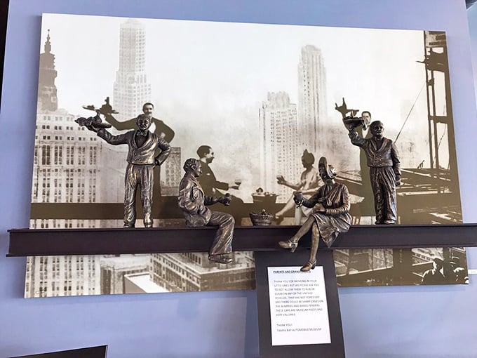 These bronze figures are living on the edge – literally! A whimsical tribute to the daredevil spirit of early skyscraper construction workers.