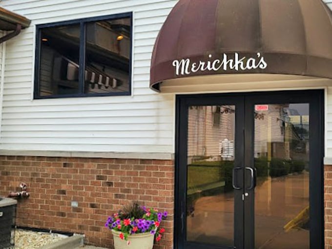 First impressions matter, and Merichka's nails it. That awning isn't just for shade – it's a portal to flavor town.