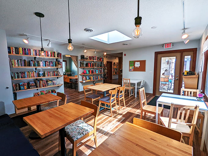 Bookworms, rejoice! This interior is what happens when your dream library and favorite café have a beautiful baby. Curl up with a novel or chat with fellow word nerds.