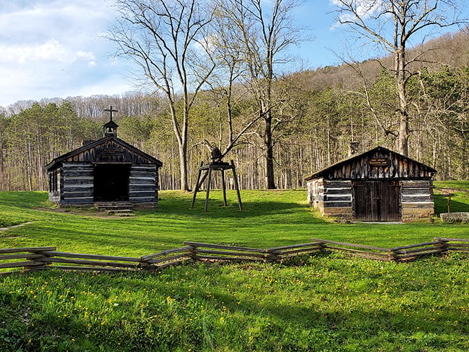 Log cabins that make you wonder: Could I survive without Wi-Fi? Pioneers: 1, Modern convenience: 0.