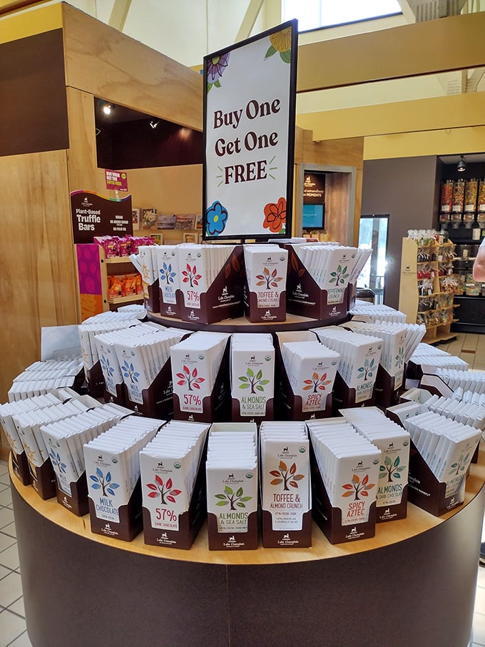 Dark chocolate delight! This display is a chocoholic's dream come true, offering a fix for every cocoa craving.