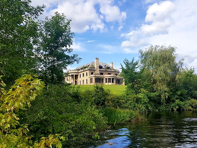 Alexian Brothers Novitiate: Abandoned elegance in the wilderness. It's begging for its own Netflix mystery series.