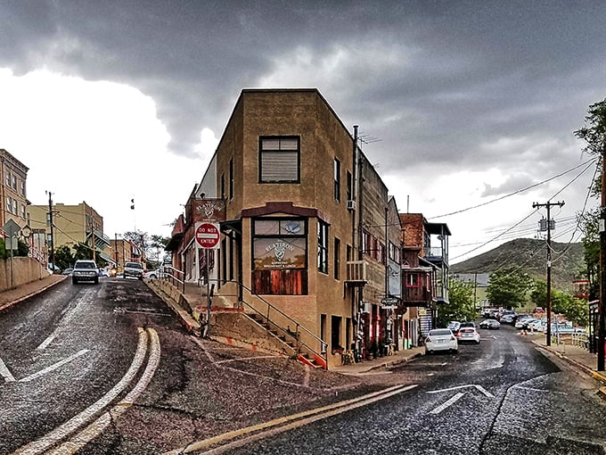 Houses clinging to the hillside like barnacles on a ship. Jerome's got more layers than a lasagna... and it's just as satisfying.