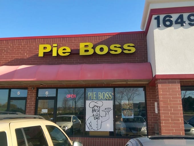 Pie Boss: Where pie reigns supreme and every bite is a royal treat. Prepare for flavors that'll make your taste buds bow down.