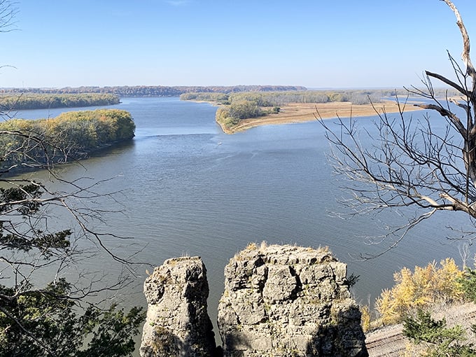 Forget the gym – Mississippi Palisades' trails are Mother Nature's StairMaster with a view to die for.