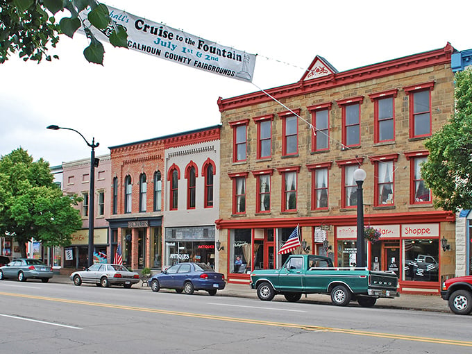 Marshall: Where history comes alive! This grand building whispers tales of a bygone era with its impressive architecture.