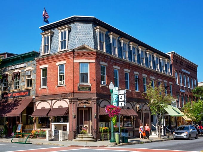 Woodstock in autumn: A leaf-peeper's paradise that puts even the most vibrant Instagram filters to shame.