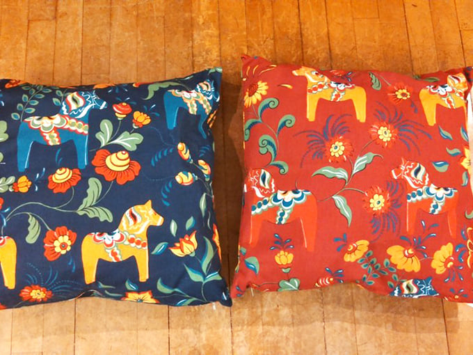 Giddy-up and get comfy! These vibrant Dala horse pillows are the perfect excuse for an impromptu Scandinavian siesta.