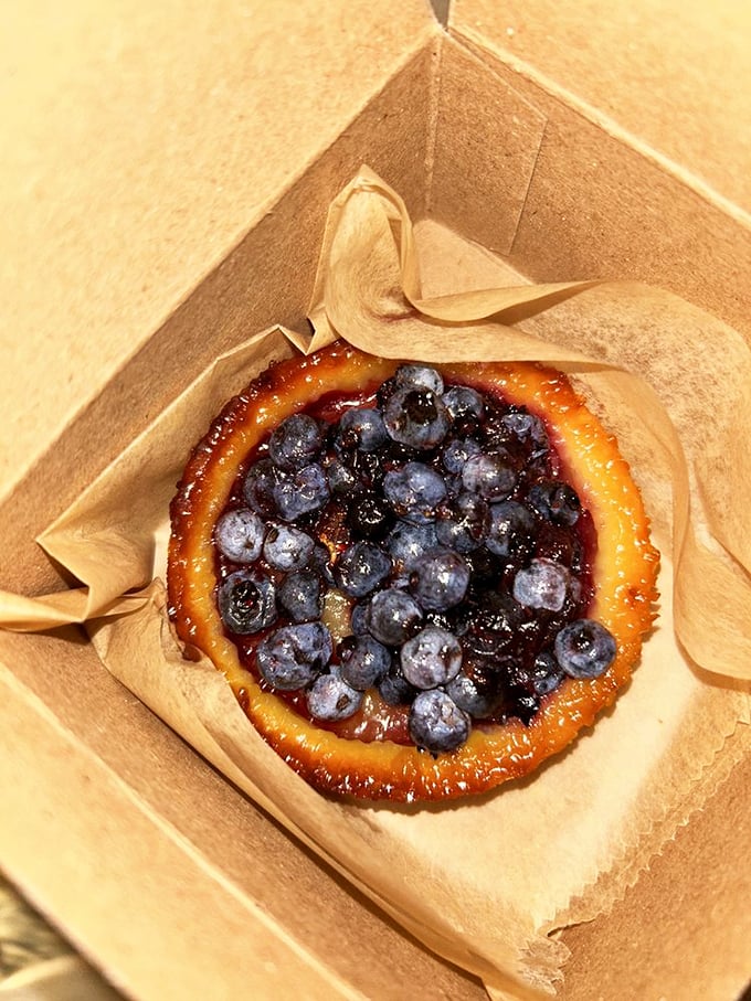 Berry bliss in every bite! This tart is so pretty, it's almost a shame to eat it. Almost.