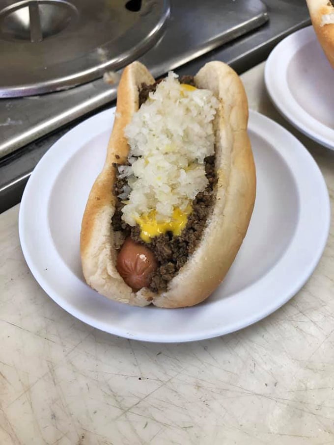 Behold, the Jackson-style coney in all its glory! A symphony of flavors that would make even Mozart jealous.