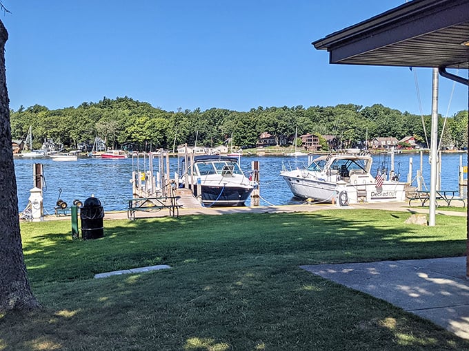 Dock of the bay, Pentwater style. Where boats come to rest and humans come to perfect their "I'm on a yacht" Instagram poses.