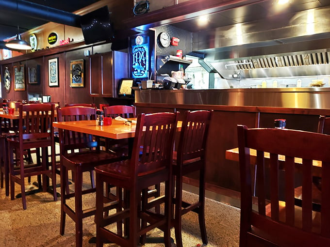 Where everybody knows your name… and your favorite order! Busters' dining room is the living room you wish you had.