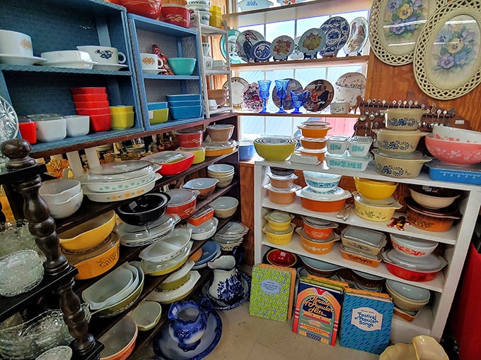 Pyrex paradise! This kitchenware corner is a technicolor dream for any vintage-loving cook. Who knew nostalgia could be so... functional?