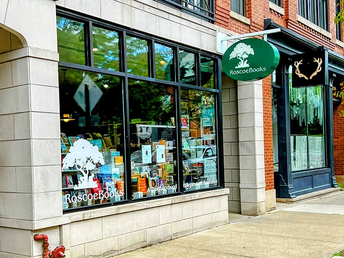 A tree grows in Chicago, right on this bookstore's sign! It's where nature lovers and book lovers branch out together. Photo credit: The Doughnut King