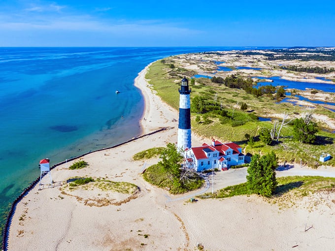 Ludington's lighthouse: Standing tall like a maritime exclamation point, it's Lake Michigan's way of saying "Welcome to paradise!" 