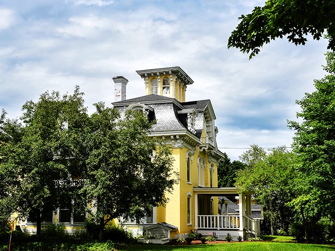 A manor of many hats: From speakeasy to B&B, Highgate Manor's sunny facade hides a colorful past.