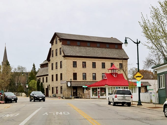 Who needs a time machine? Cedarburg's historic district transports you back to a simpler era, complete with ice cream parlors and locally-made wine.