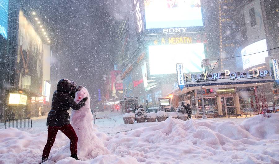 New York City Weather Shock: Deep Freeze and Snowstorm Loom