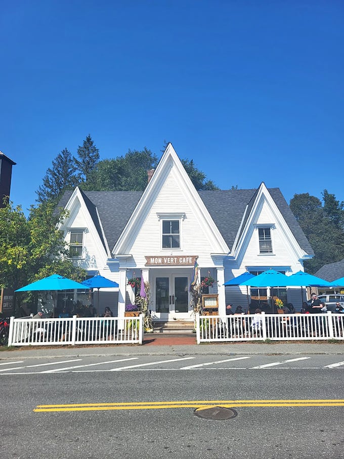 Welcome to breakfast heaven! Mon Vert Cafe's charming facade is like a warm hug for your taste buds, complete with inviting blue umbrellas.