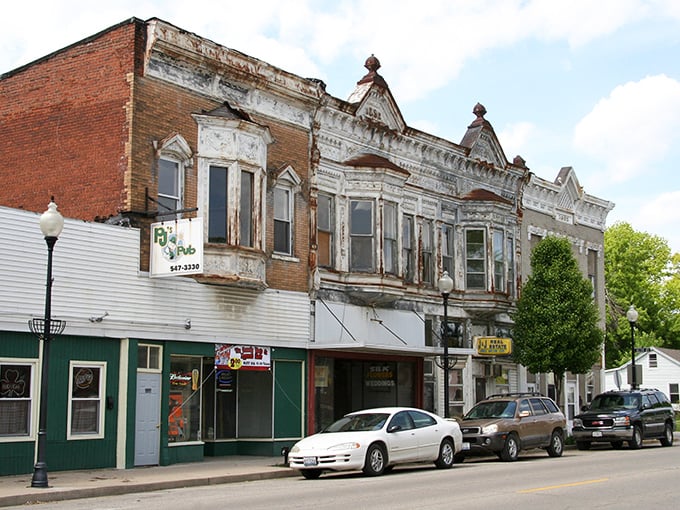 Step back in time! Lewistown's Main Street is like a Norman Rockwell painting come to life, minus the creepy feeling you've entered the Twilight Zone.